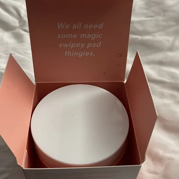 GO-TO Exfoliating Swipeys - Picture 7 of 7